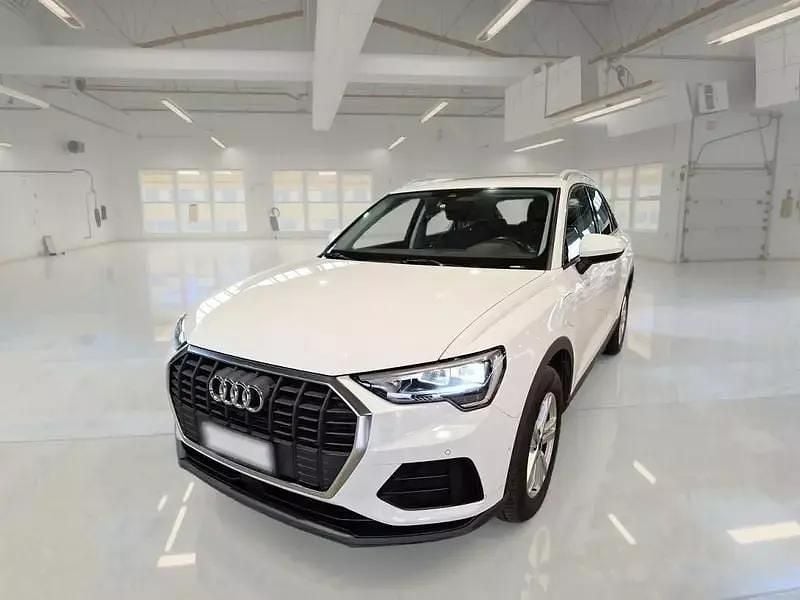 Usata 2021 Audi Q3 Business SUV | 28.400 € (Ottimo prezzo) - Immagine 1/4