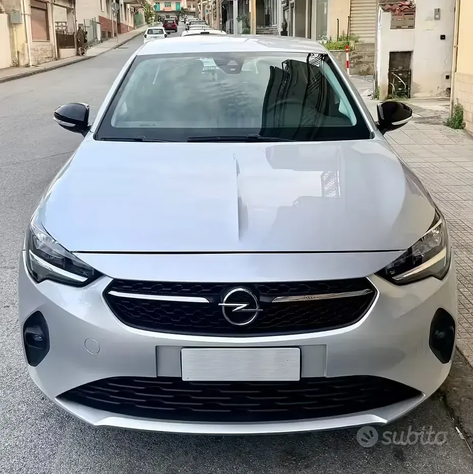 Usata Opel Corsa Edition 75 CV (55 kW) 2022 Grigio Utilitaria