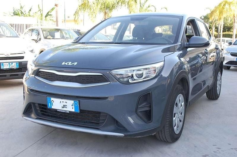 Usata Kia Stonic Urban 84 CV (61 kW) 2022 Grigio SUV