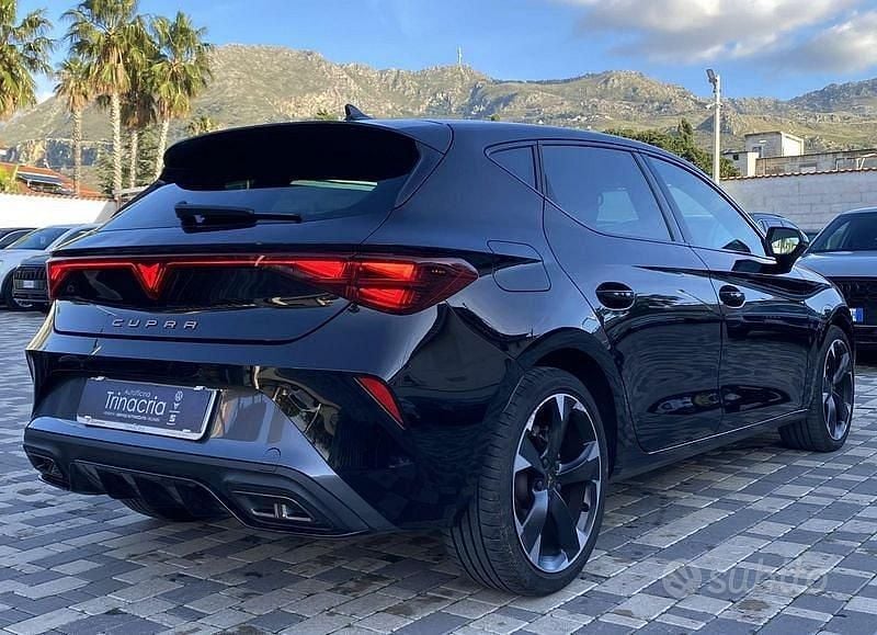 Usata Cupra Leon 150 CV (110 kW) 2025 Nero Berlina
