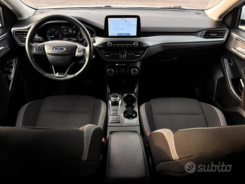 Usata Ford Focus 120 CV (88 kW) 2022 Bianco Station wagon