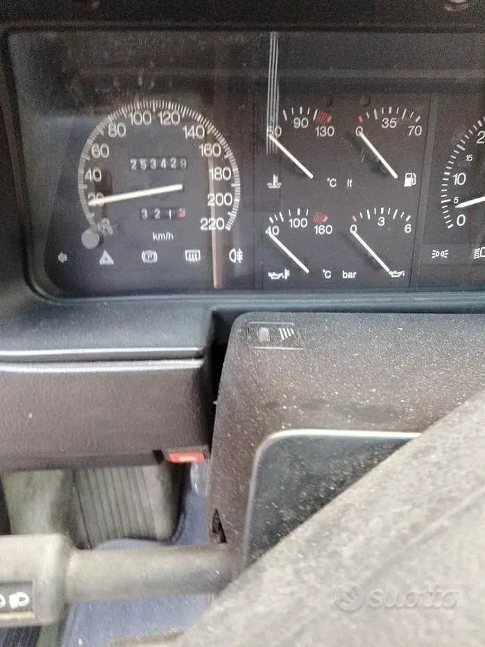 Usata Lancia Thema 118 CV (86 kW) 1990 Nero Berlina