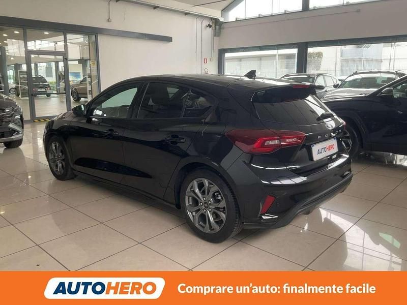 Usata Ford Focus ST-Line X 116 CV (85 kW) 2023 Nero Berlina