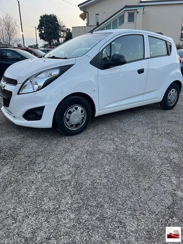 Usata Chevrolet Spark LS 68 CV (50 kW) 2014 Bianco Utilitaria