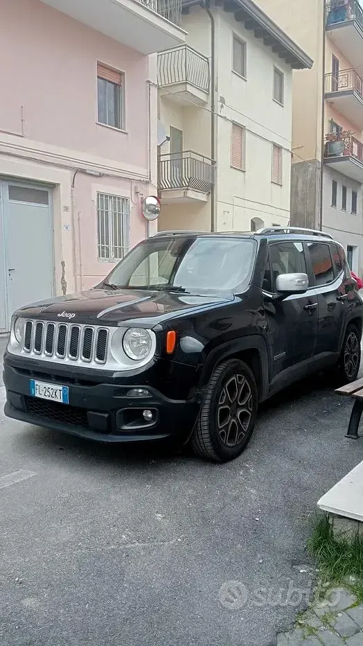 Usata Jeep Renegade Limited 120 CV (88 kW) 2017 Nero SUV