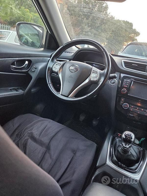 Usata Nissan X-Trail Acenta Premium 130 CV (95 kW) 2015 Bianco SUV