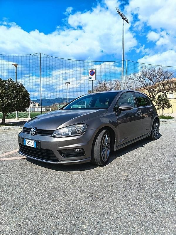 Usata VW Golf VII 110 CV (80 kW) 2016 Berlina