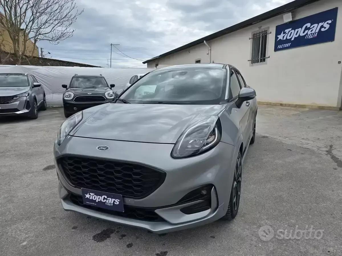 Usata Ford Puma ST-Line 120 CV (88 kW) 2020 Grigio SUV