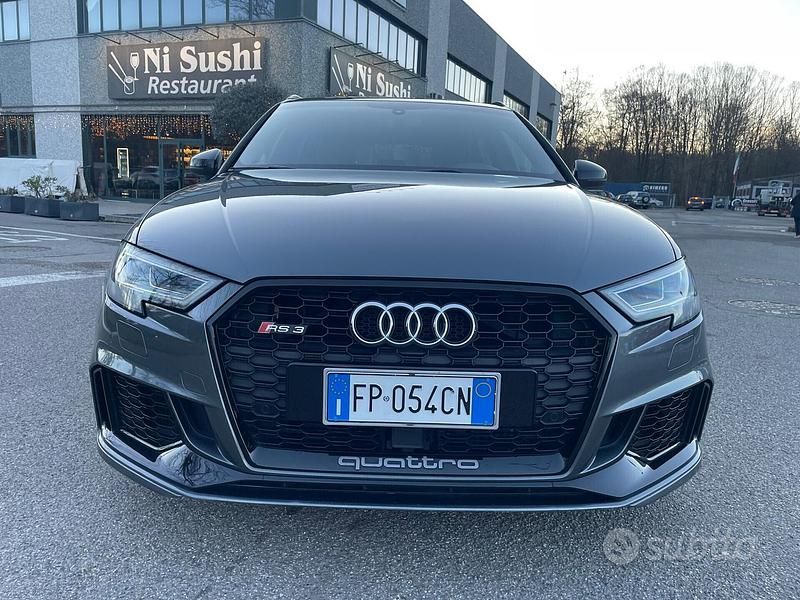 Usata Audi RS3 S-Line 400 CV (294 kW) 2018 Grigio Berlina