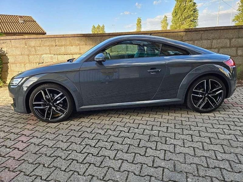 Grigio Usata 2015 Audi TT Ambiente Coupé | 25.000 € (Buon prezzo) - Immagine 1/4