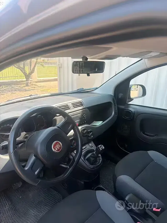 Usata Fiat Panda 95 CV (69 kW) 2018 Grigio Utilitaria