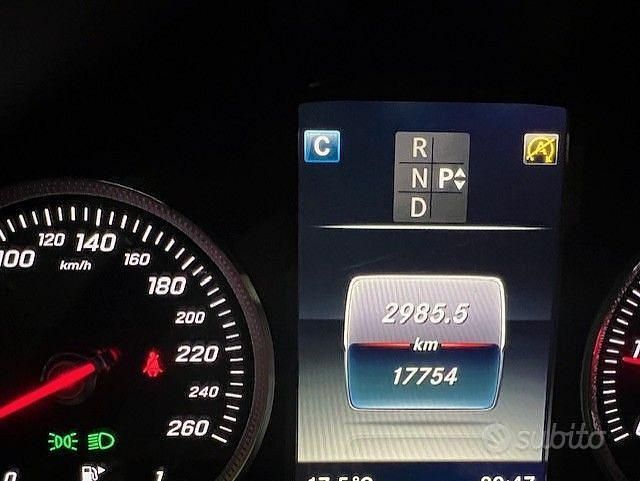 Usata Mercedes C180 116 CV (85 kW) 2019 Grigio Berlina