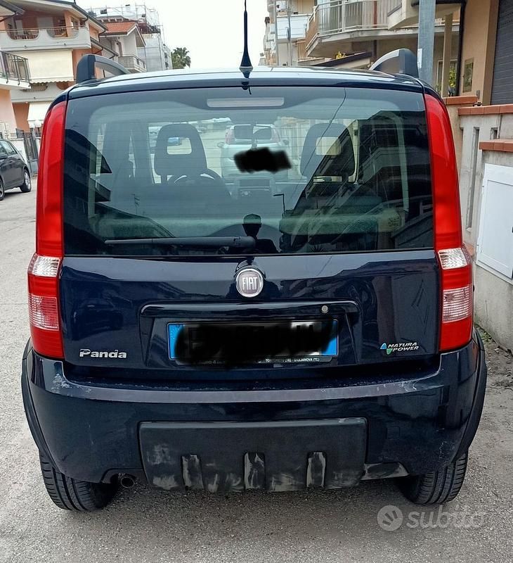 Usata Fiat Panda 77 CV (56 kW) 2011 Blu Utilitaria