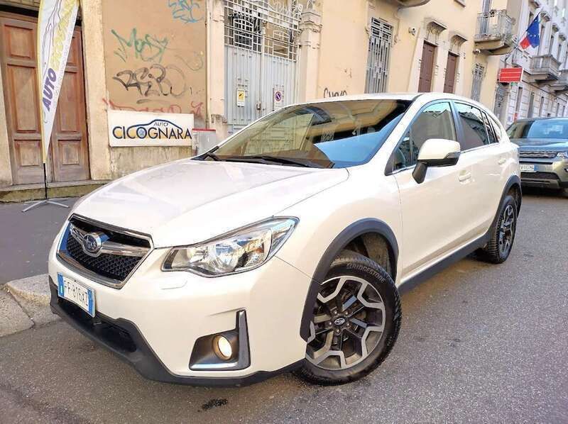 Bianco Usata 2016 Subaru XV Style SUV | 5900 € (Cara) - Immagine 1/4