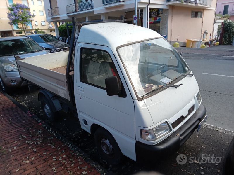Usata Piaggio Porter 65 CV (47 kW) 2005 Bianco