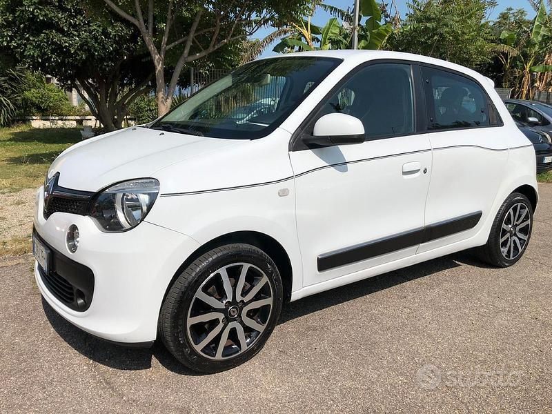 Usata Renault Twingo SE 69 CV (50 kW) 2015 Bianco Utilitaria