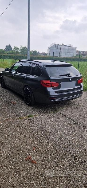 Usata BMW 320 Comfort Edition 190 CV (139 kW) 2019 Grigio Station wagon