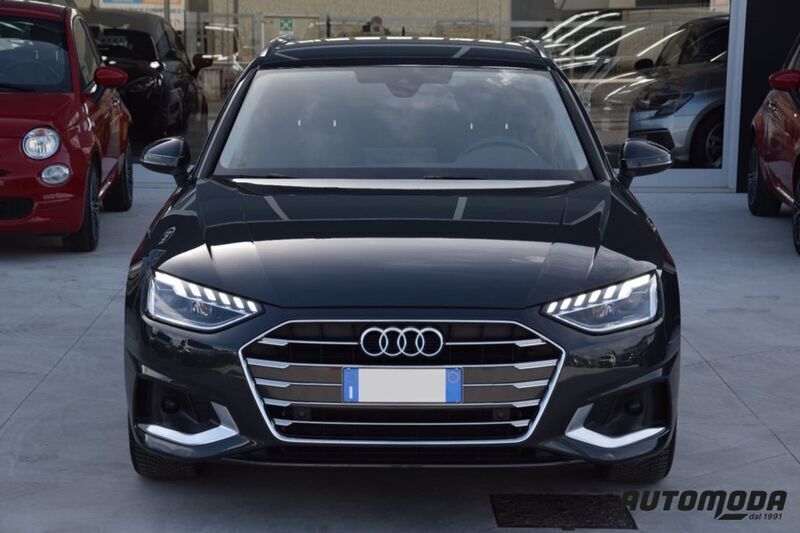 Usato 2022 Audi A4 2.0 Diesel 163 CV (37.990 €)