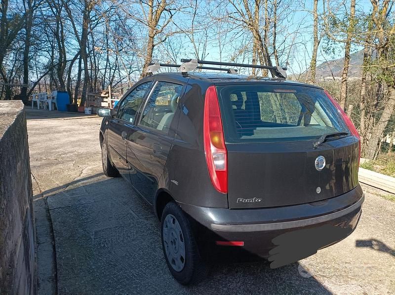 Usata Fiat Punto 2003 Nero Utilitaria