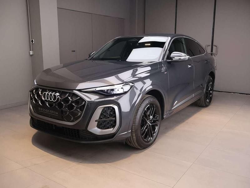 Nuova Audi Q5 Sportback S-Line 204 CV (150 kW) 2025 Grigio tambora SUV
