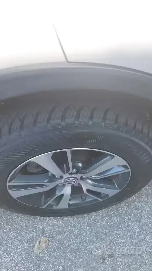 Usata Toyota RAV4 143 CV (105 kW) 2016 Grigio SUV