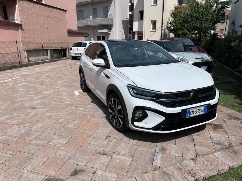 Bianco Usata 2023 VW Taigo SUV | 18.500 € (Buon prezzo) - Immagine 1/4
