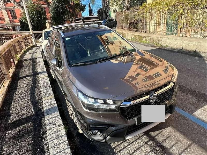 Usata Suzuki SX4 129 CV (94 kW) 2023 Grigio SUV
