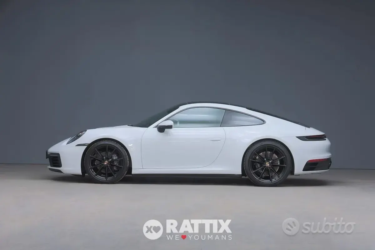 Usata Porsche 911 Carrera 385 CV (283 kW) 2024 Bianco Coupé