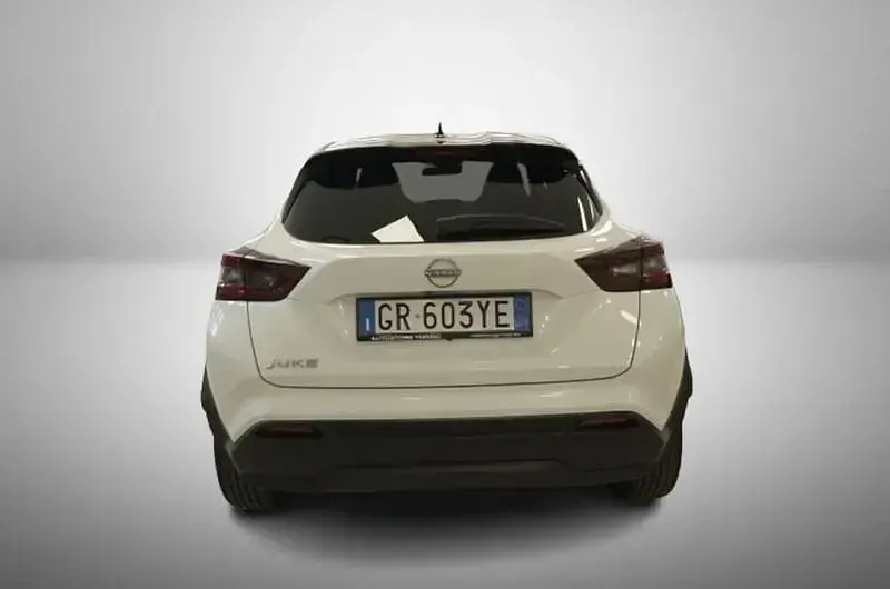 Usata Nissan Juke N-Connecta 114 CV (83 kW) 2023 Bianco SUV