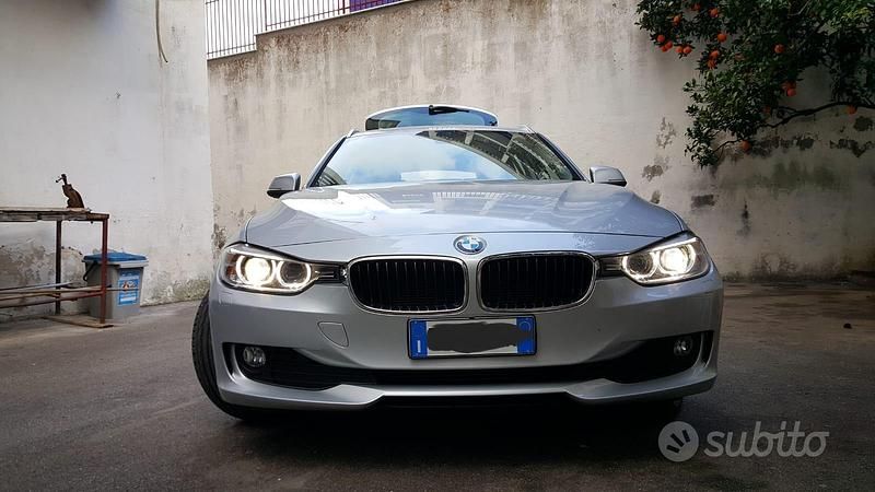 Usata BMW 318 143 CV (105 kW) 2013 Grigio Station wagon