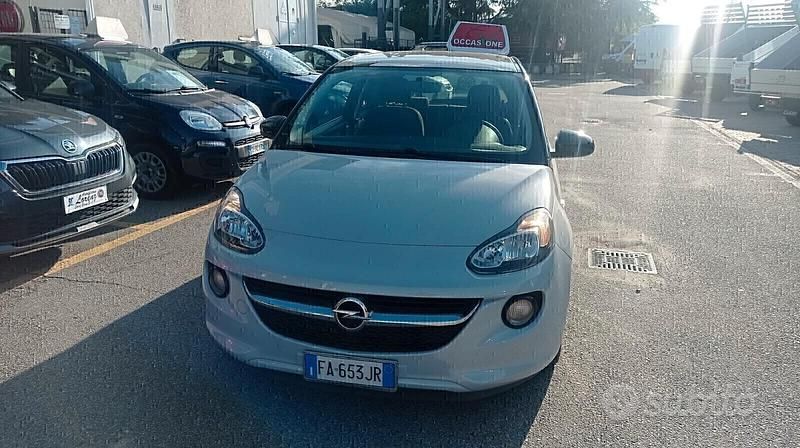 Usata Opel Adam 69 CV (50 kW) 2015 Grigio Utilitaria