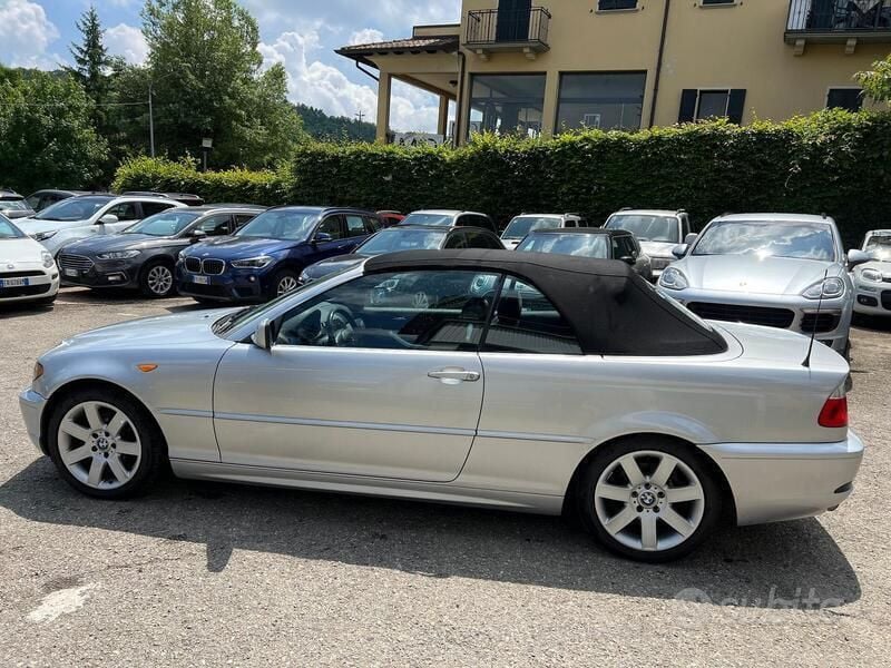 Usata BMW 320 Cabriolet 170 CV (125 kW) 2004 Argento Cabrio