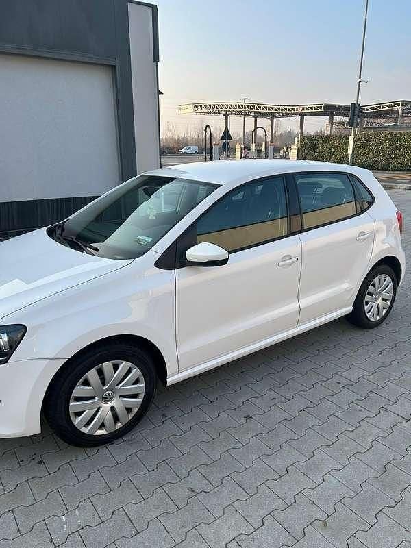 Usata VW Polo Comfortline 75 CV (55 kW) 2013 Berlina