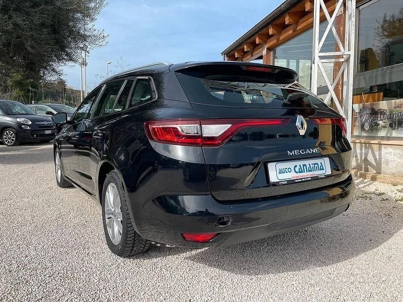 Occasion Renault Mégane GrandTour 110 PK (80 kW) 2018 Zwart Stationwagen