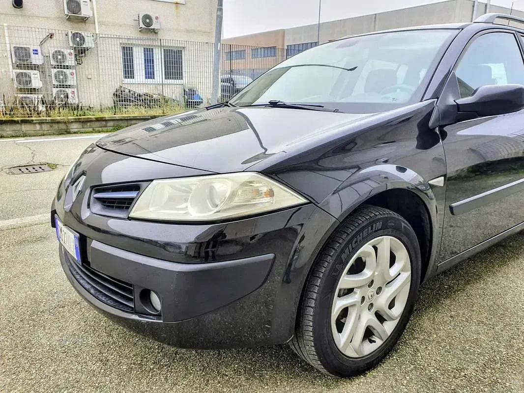 Usata Renault Mégane GrandTour Exception 111 CV (81 kW) 2008 Nero Station wagon