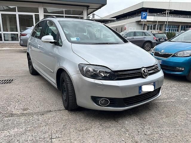 Usata VW Golf VI Trendline 105 CV (77 kW) 2010 Grigio Utilitaria