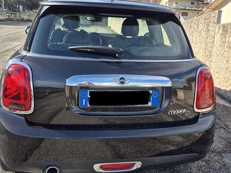 Usata Mini Cooper D Business 116 CV (85 kW) 2015 Marrone Utilitaria