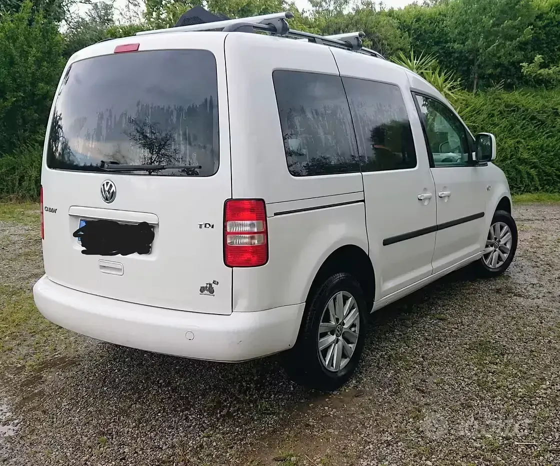 Occasion VW Caddy Trendline 102 ch (75 kW) 2010 Blanc Monospace