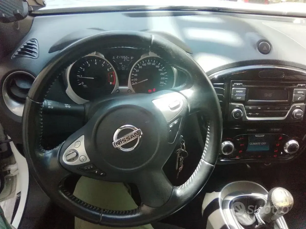 Usata Nissan Juke Acenta 116 CV (85 kW) 2018 Bianco SUV