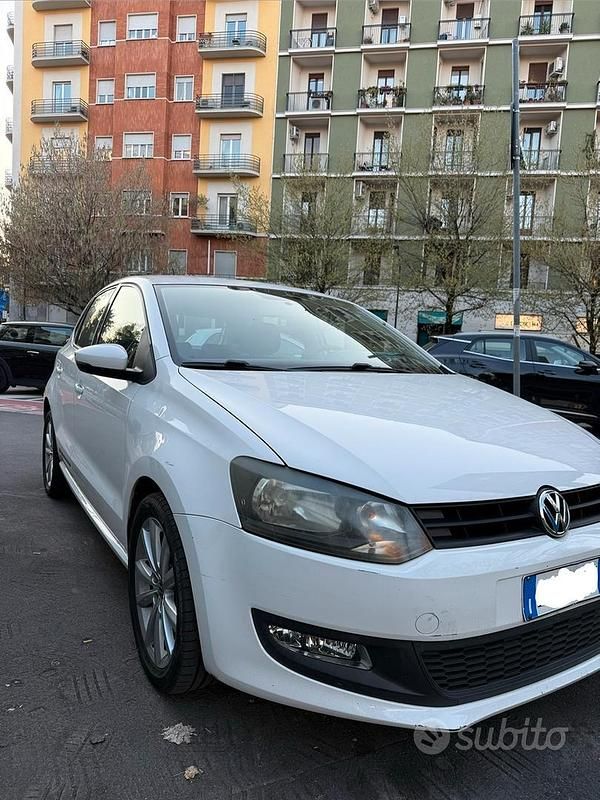 Usata VW Polo Trendline 60 CV (44 kW) 2012 Bianco Utilitaria
