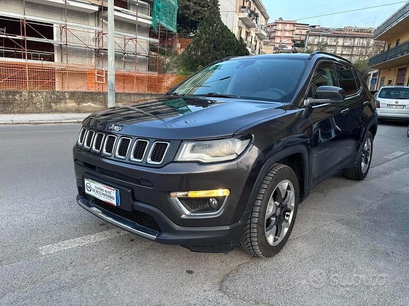Usata Jeep Compass Limited 119 CV (87 kW) 2017 Grigio SUV