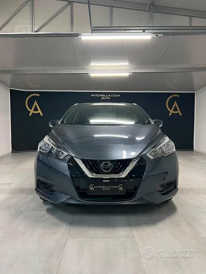 Usata Nissan Micra Visia+ 90 CV (66 kW) 2018 Grigio Utilitaria