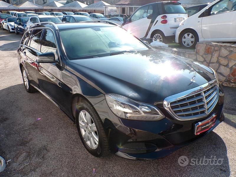 Usata Mercedes E200 Premium 136 CV (100 kW) 2014 Nero Station wagon