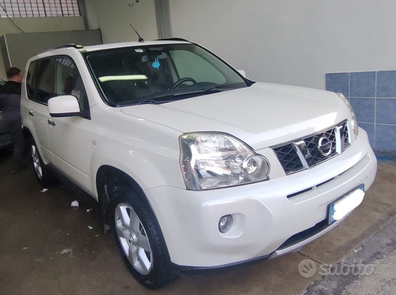 Usata Nissan X-Trail 150 CV (110 kW) 2008 Bianco SUV