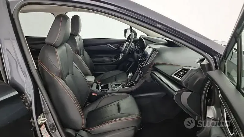 Usado Subaru XV Premium 156 CV (114 kW) 2018 Negro SUV