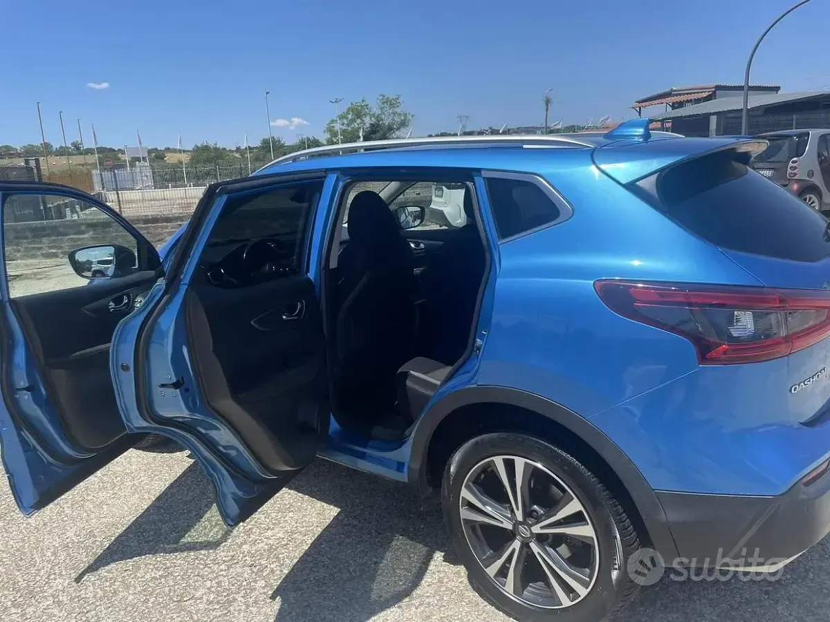 Usata Nissan Qashqai 131 CV (96 kW) 2018 Bluazzurro SUV