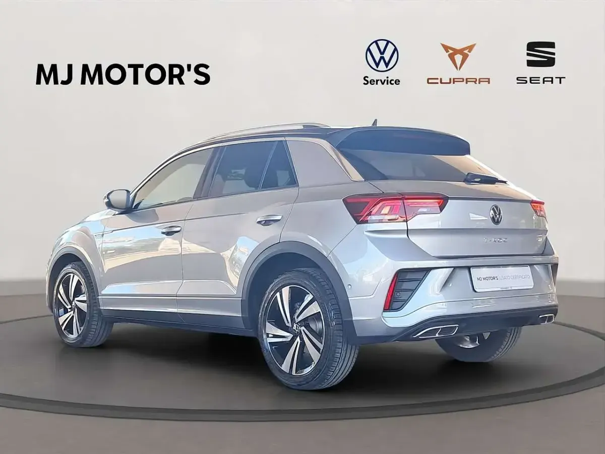 Usata VW T-Roc R-line 150 CV (110 kW) 2025 Argento SUV