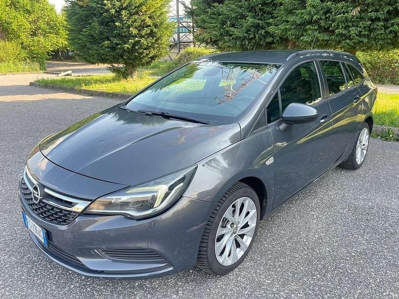 Usata Opel Astra S 106 CV (77 kW) 2016 Argento Station wagon