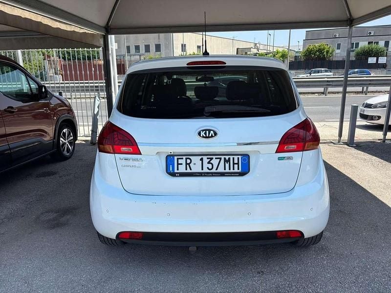 Usata Kia Venga 90 CV (66 kW) 2018 Bianco Utilitaria
