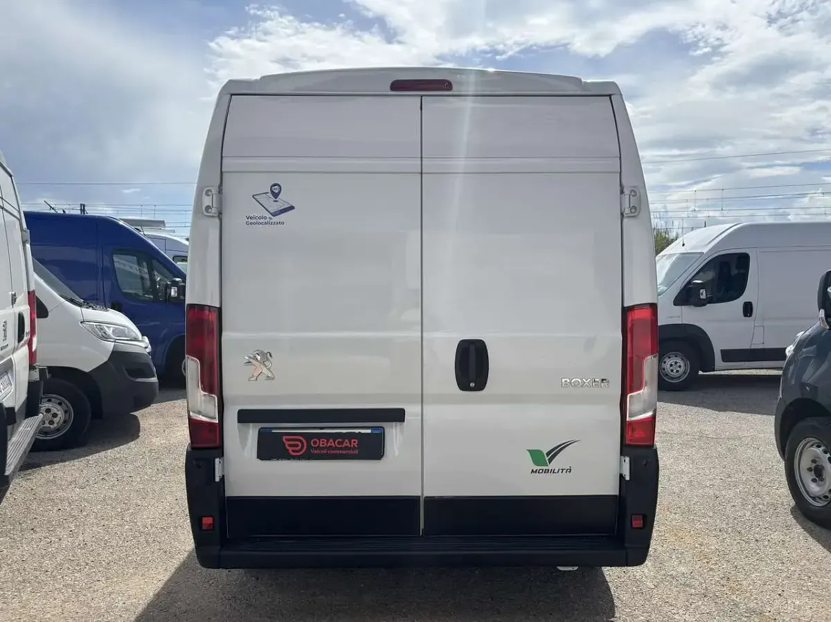 Usata Peugeot Boxer 140 CV (102 kW) 2021 Bianco Furgone
